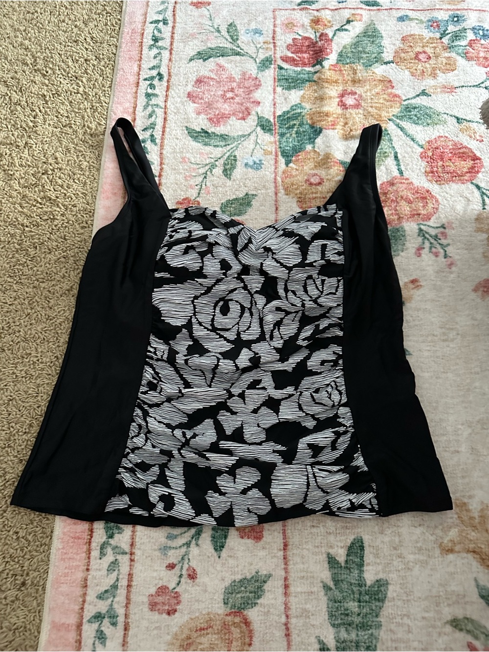 Ava and Viv Swim Top Size 20W
